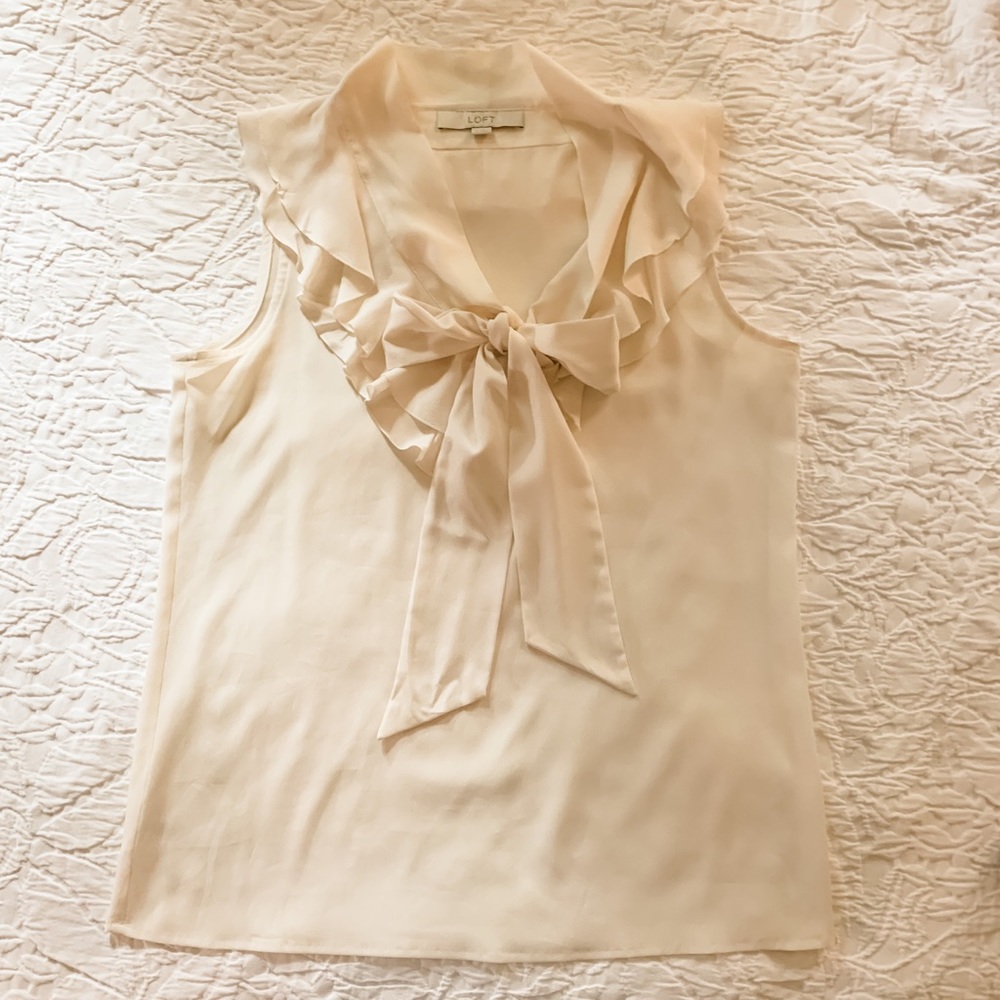 Ann Taylor Loft Bow Top
